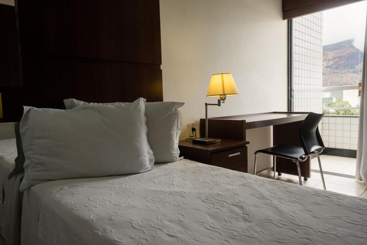 Ibituruna Center Hotel غوفيرنادور فالاداريس المظهر الخارجي الصورة