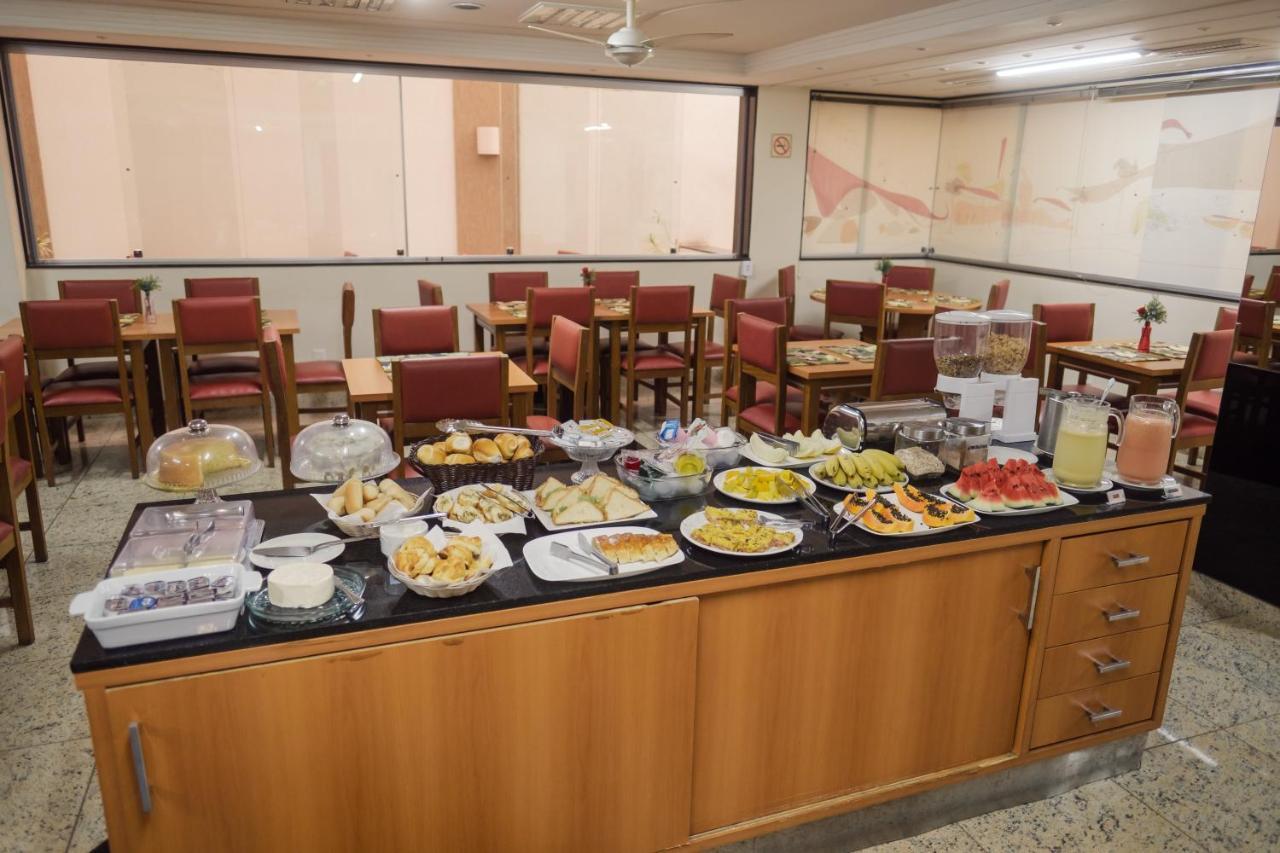 Ibituruna Center Hotel غوفيرنادور فالاداريس المظهر الخارجي الصورة
