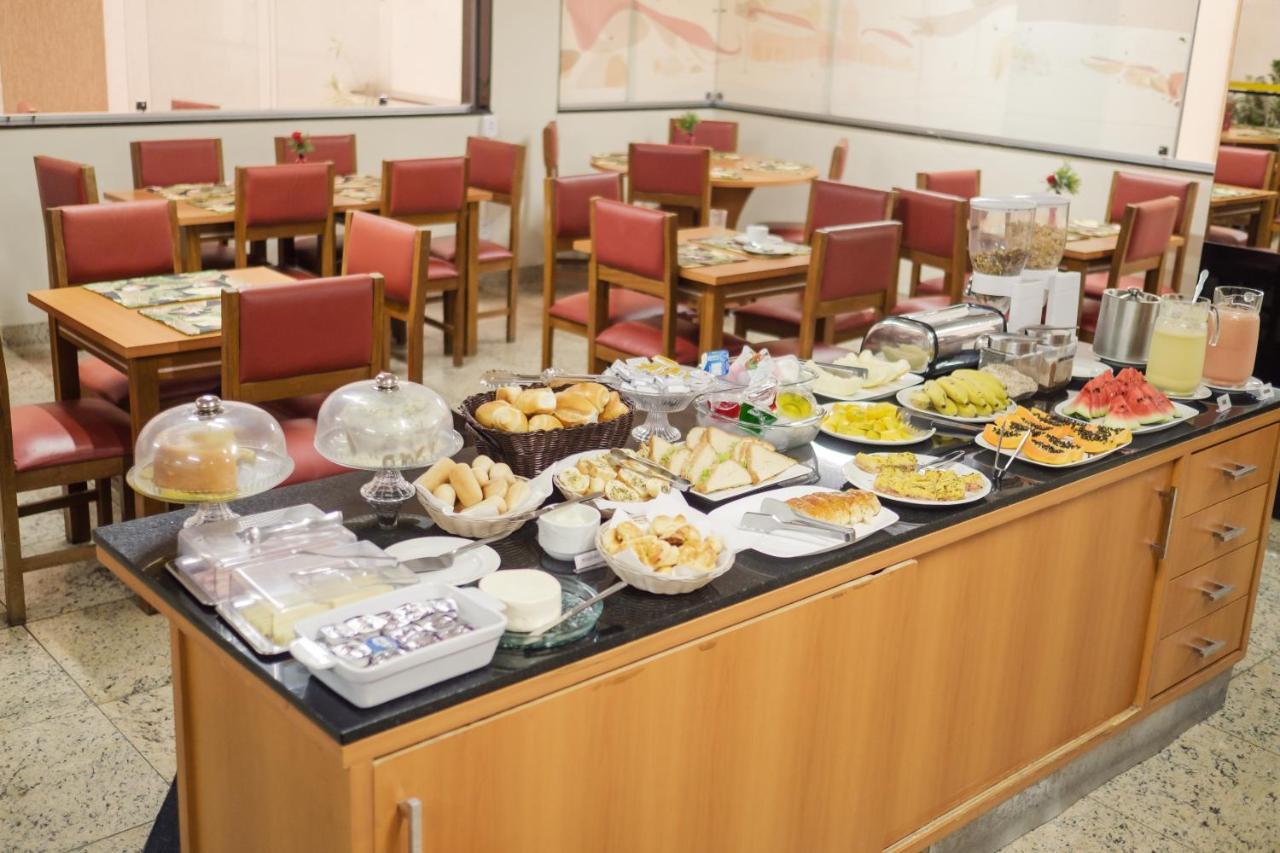 Ibituruna Center Hotel غوفيرنادور فالاداريس المظهر الخارجي الصورة