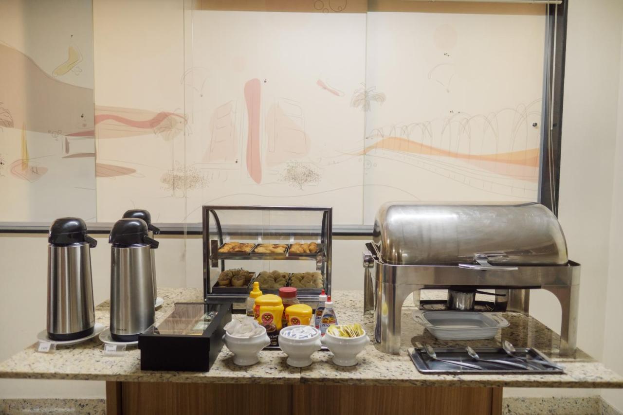Ibituruna Center Hotel غوفيرنادور فالاداريس المظهر الخارجي الصورة